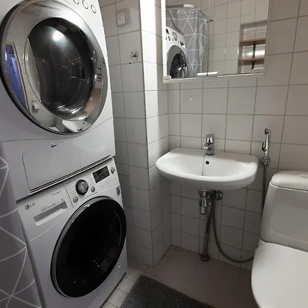2ndhomes Central 1br With Great Location By Kaisaniemi Park Διαμέρισμα